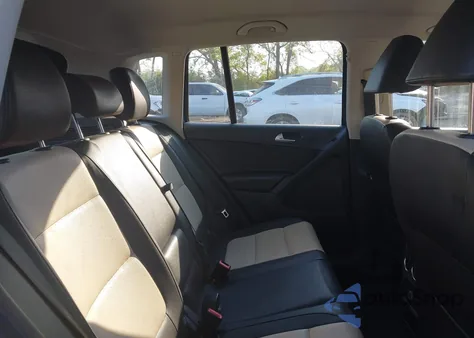 2017 Volkswagen Tiguan 2.0T/2.0T S from USA, damaged, VIN WVGAV7AX6HK004785